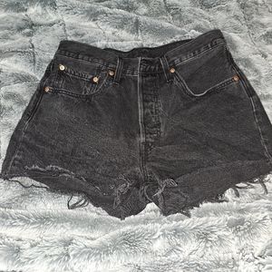 Women's Levi 501 cut off shorts